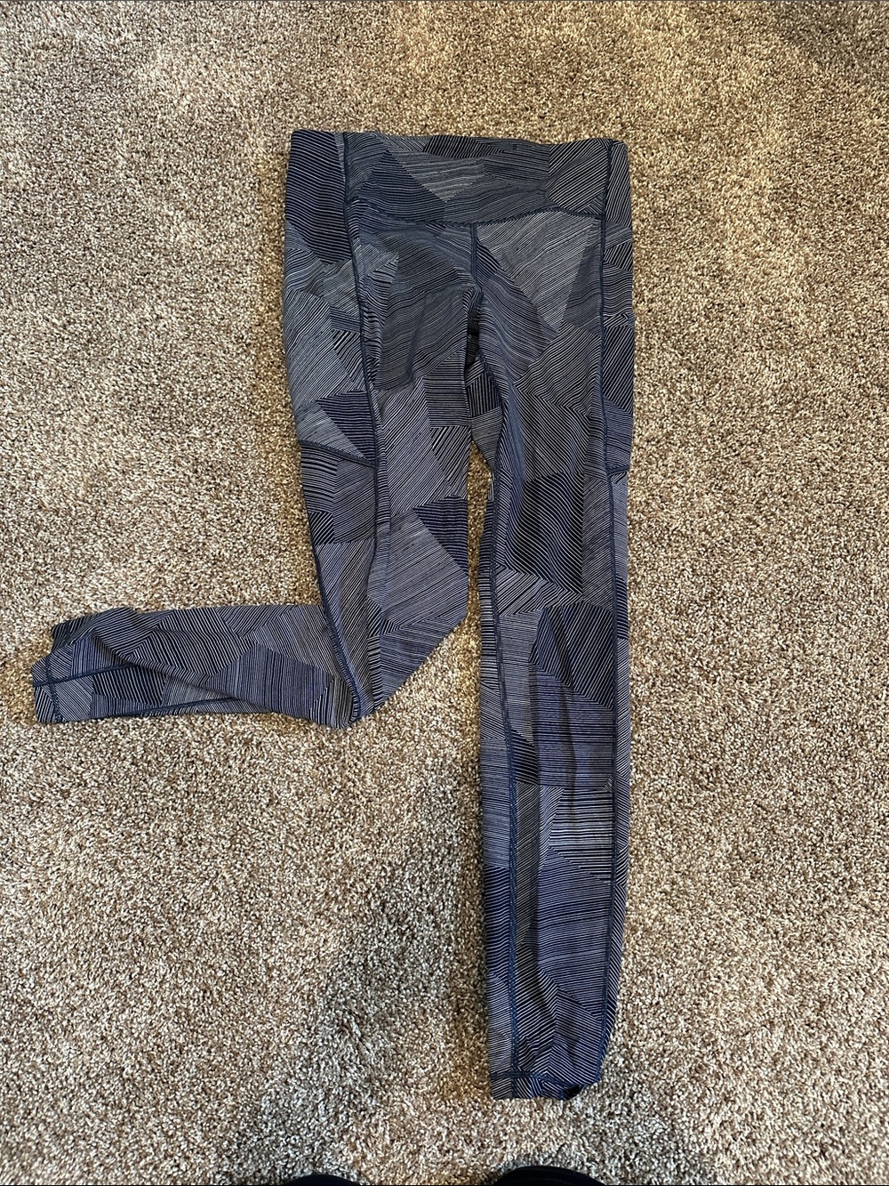 lululemon athletica Black & Navy Geometric Stripe Leggings